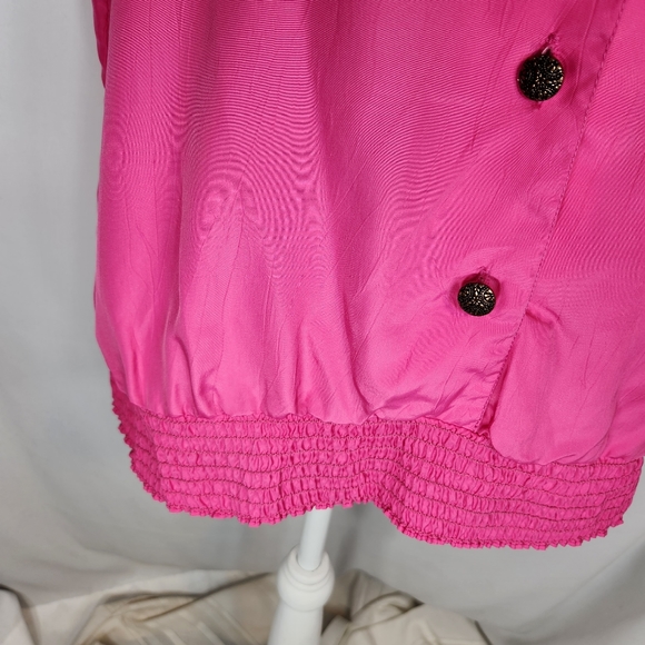 Lauren Lee Pink Barbiecore Short Sleeve V NECK Button Down Elastic Hem Top Sz 16 - Picture 4 of 9